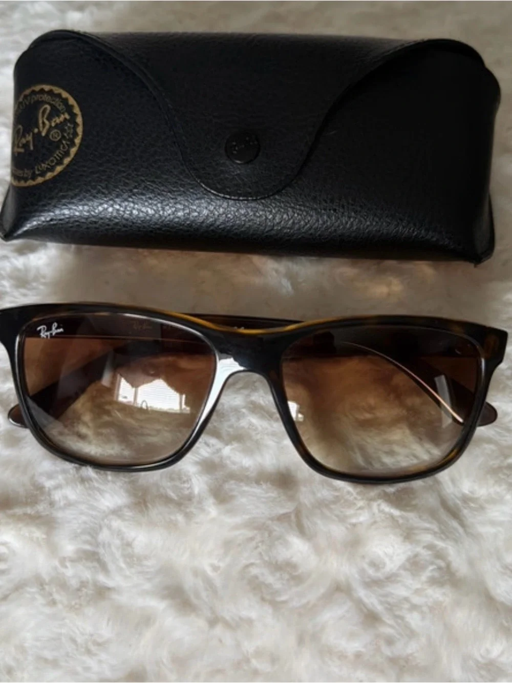 Sunglasses - unisex Ray-Ban glasses